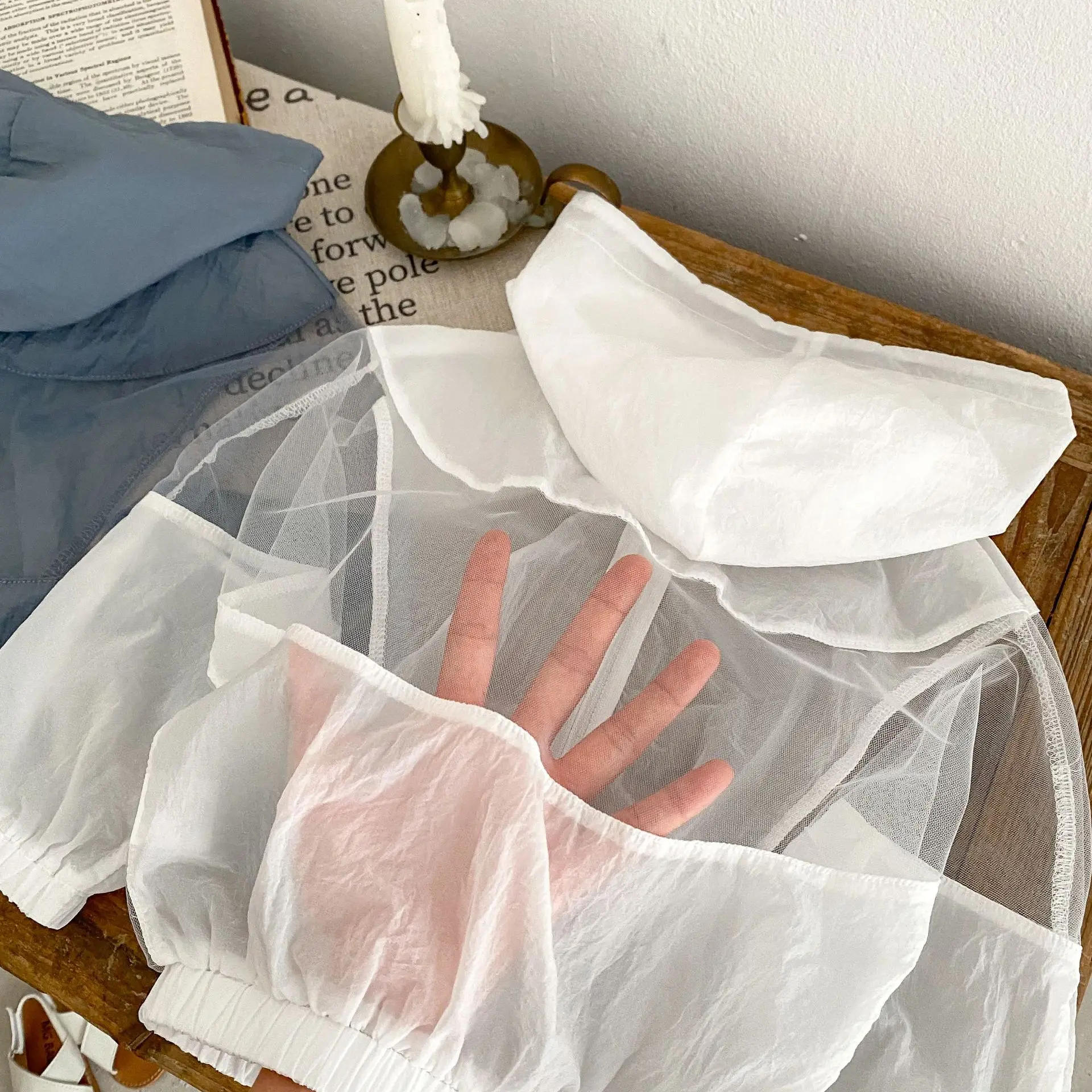 Description Picture 5 of itemSummer 0-3 Baby Versatile Hooded Mesh Spliced Solid Color Zipper Sun Protection and Breathable Air Conditioning Shirt Small Coat