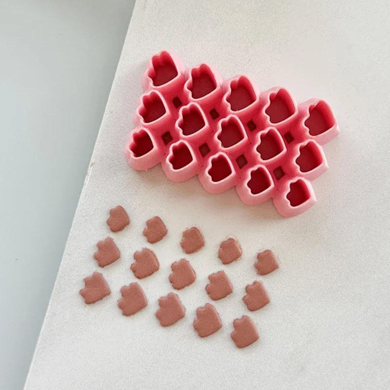 Description Picture 5 of itemDIY Soft Pottery Polymer Cutter Mini Leaves Shape Clay Mold Handmade Earring Clay Molds Earring Jewelry Pendant Making Clay Tool