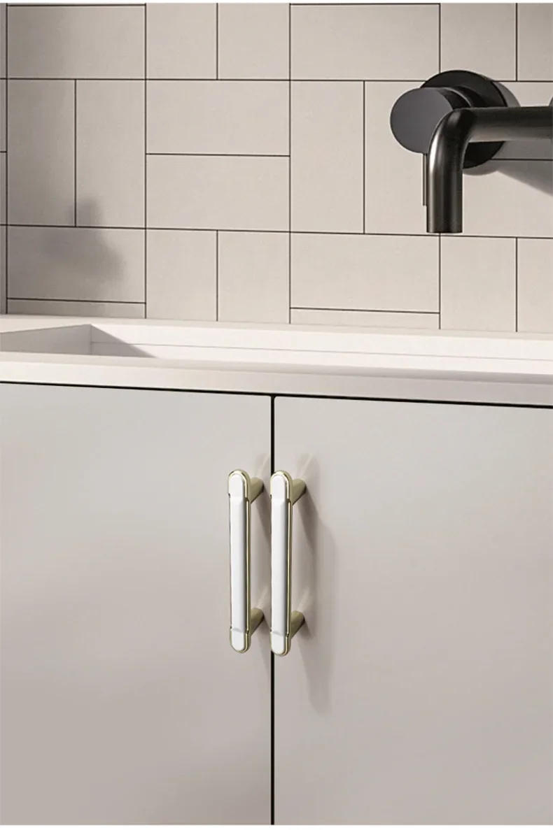 Description Picture 5 of itemModern Gold Black White Kitchen Handle Cabinet Knobs and Handles Fashion Drawer Knobs Pulls Furniture Handle Door Hardware