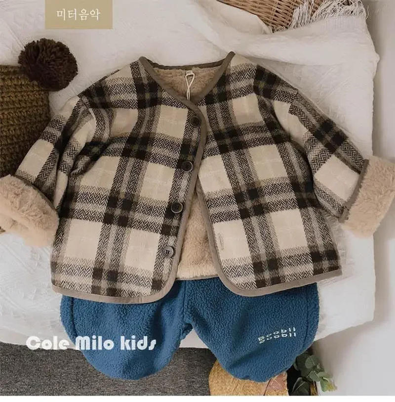 Description Picture 5 of itemWoolen Plaid Children's Plush Coat Korean Version Autumn and Winter New Boys' and Girls' Coats Loose Baby Cotton Padded Clothes