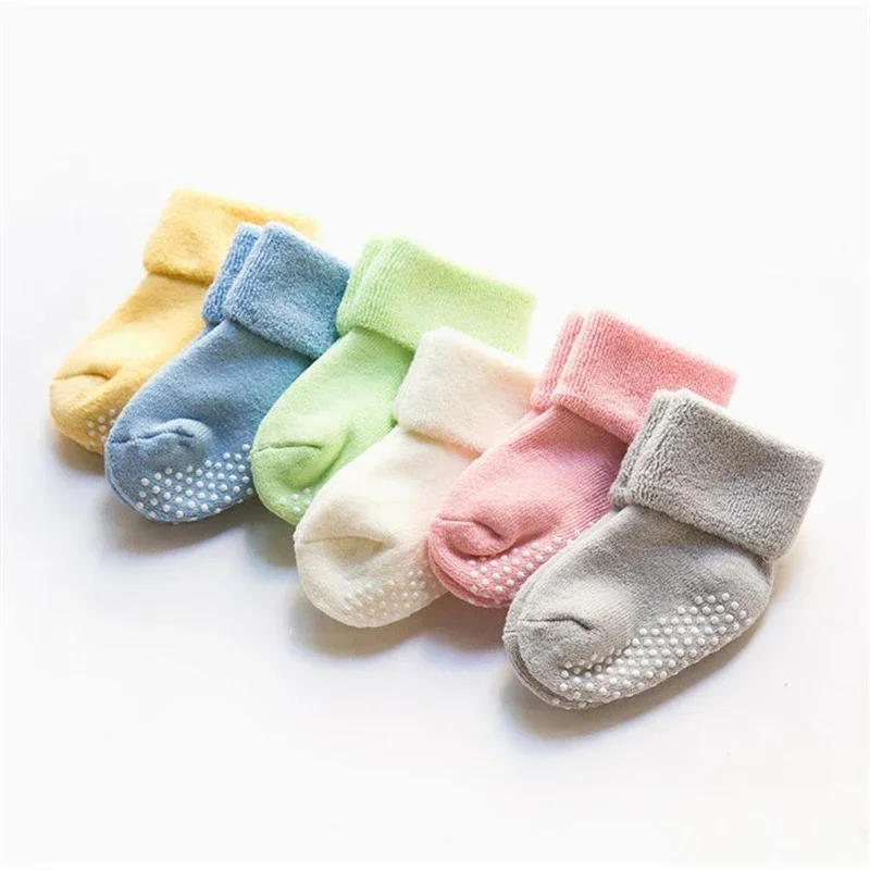 Description Picture 4 of itemCotton Baby Socks Autumn Winter Thicken Warm Newborn Boy Girl Floor Socks Baby Non-slip Terry Socks for Boys Girls 0-3 Year