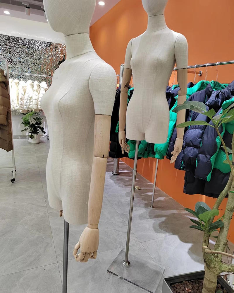 Description Picture 6 of itemHalf-length Mannequin for Women's Clothing Store Mannequins Creative Fake Human Body Window Model Prop Display Stand with Head