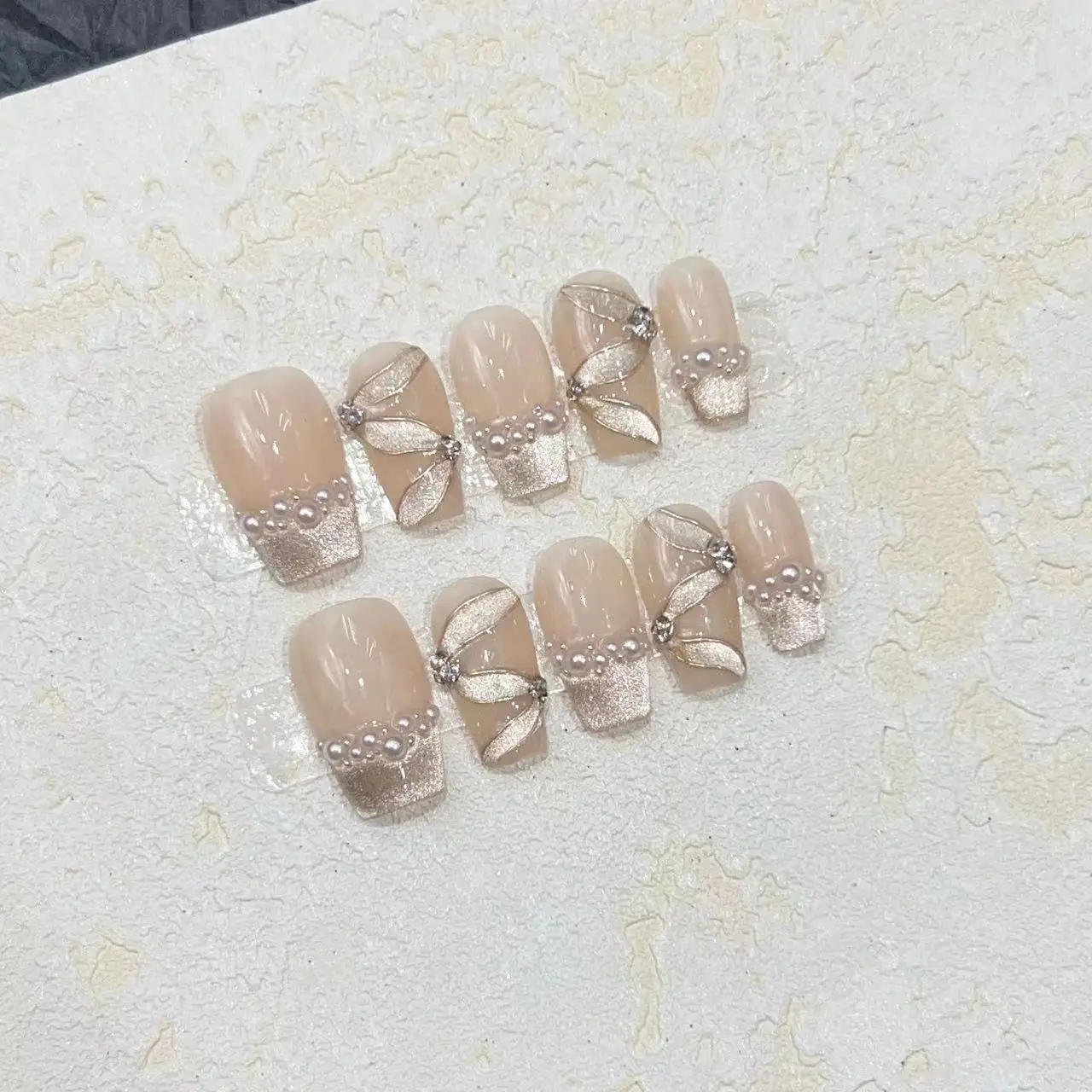 Description Picture 2 of item10pcs Nude Cat Eye Handmade False Nails Short French Ballet Ribbon Pearl Design Fake Nail Full Cover Press On Acrylic Nail Tips