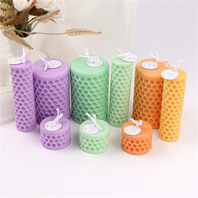 Description Picture 3 of item3D Honeycomb Cylinder Candle Silicone Mold DIY Aromatherapy Plaster Resin Handmade Soap Candle Making Kit Home Decor Gift