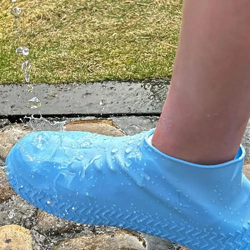 Description Picture 4 of item1 Pair Non-Slip Shoe Covers Reusable Elastic Waterproof Overshoes Latex Thickened Rain Boots Outdoor