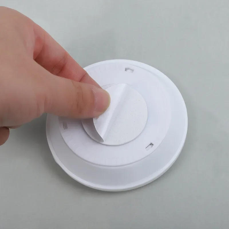 Description Picture 4 of itemPortable LED Under Cabinet Light Wireless Remote Control Night Light Dimmable Reading Lamp for Wardrobe Hallway Bedroom Kitchen