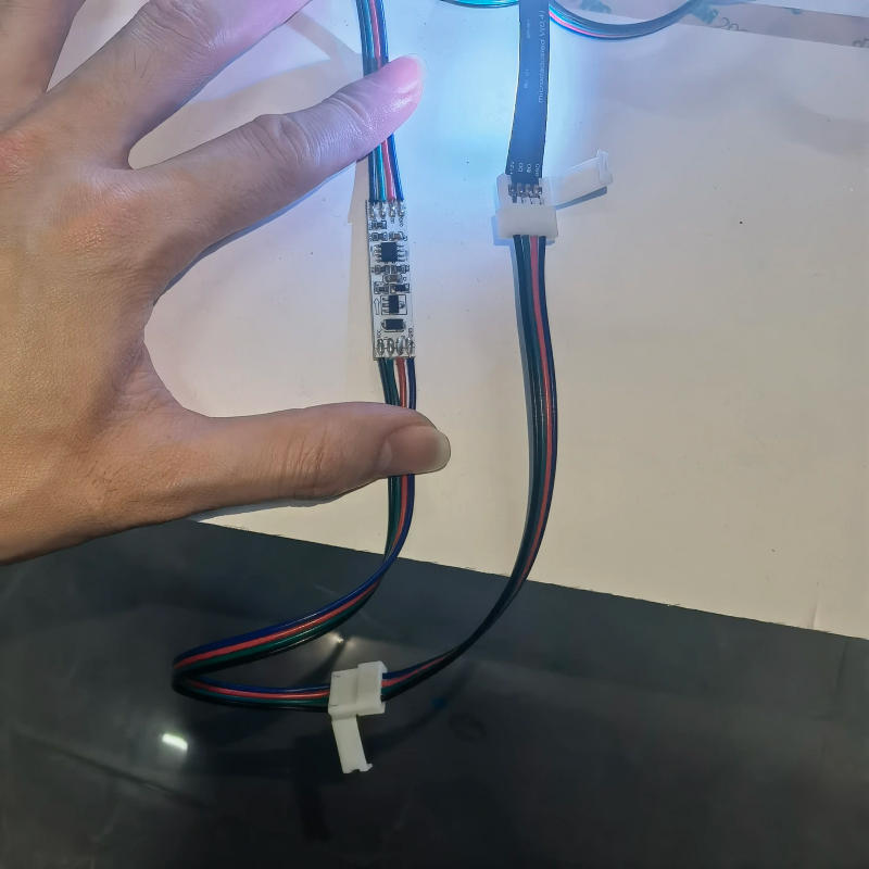 Description Picture 6 of itemDC5V-24V LED mini Signal Amplifier GY201 SPI controller 2CH group for ws2812 ws2811 ws2813 ws2815 sk6813 led strip magic module