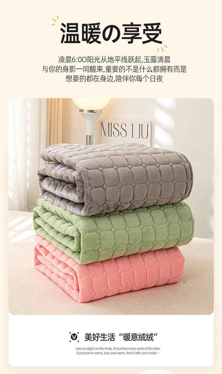Description Picture 4 of itemWinter Warm Mattress Toppers Home Textile Luxury Queen Size Bed Sheet Bed Cover Folding Thin Tatami Mat Mattress Protector Cover