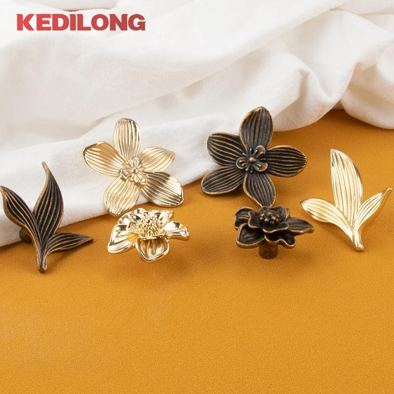 Description Picture 3 of itemEuropean Light Luxury Flower Zinc Alloy Drawer Gold  Knob Furniture Hardware Kitchen Cabinet Vintage Yellow Bronze Pull Handle