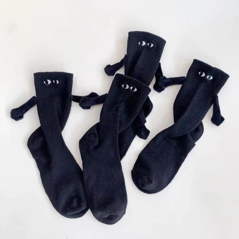Description Picture 4 of item4Pairs Club Celebrity Ins Fashion Funny Creative Magnetic Attraction Hands Black White Cartoon Eyes Couples Sox Socks