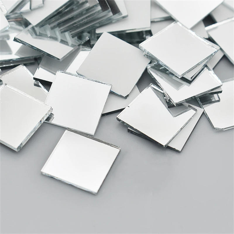 Description Picture 3 of item100Pcs Glass Mirror Mosaic  Small Square Tiles DIY Self Adhesive Wall Sticker Craft Wall Artwork Home Decoration 10x10mm