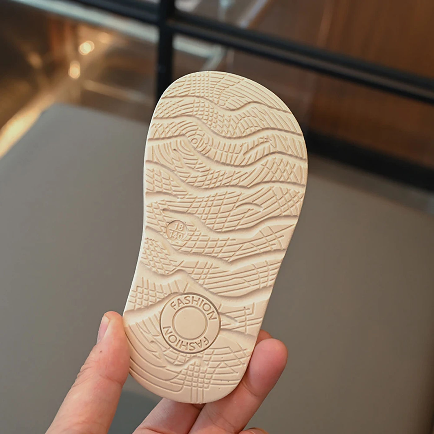 Description Picture 6 of itemHollow Out Summer Sandals For Kids PU Leather Casual Sport Sandals For Children Ergonomics Soft-soled Boy's Girl's Sandals