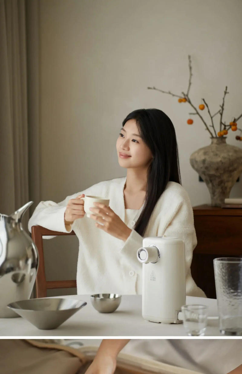 Description Picture 5 of itemSmart Hot Water Dispenser Instant Hot Water Dispenser Small Mini Desktop Portable Boiling Mineral Water Heater Wasser Kühler