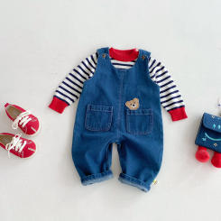 Cool and cute denim overalls for boys and girls in autumn and winter, with big pocket bear overalls