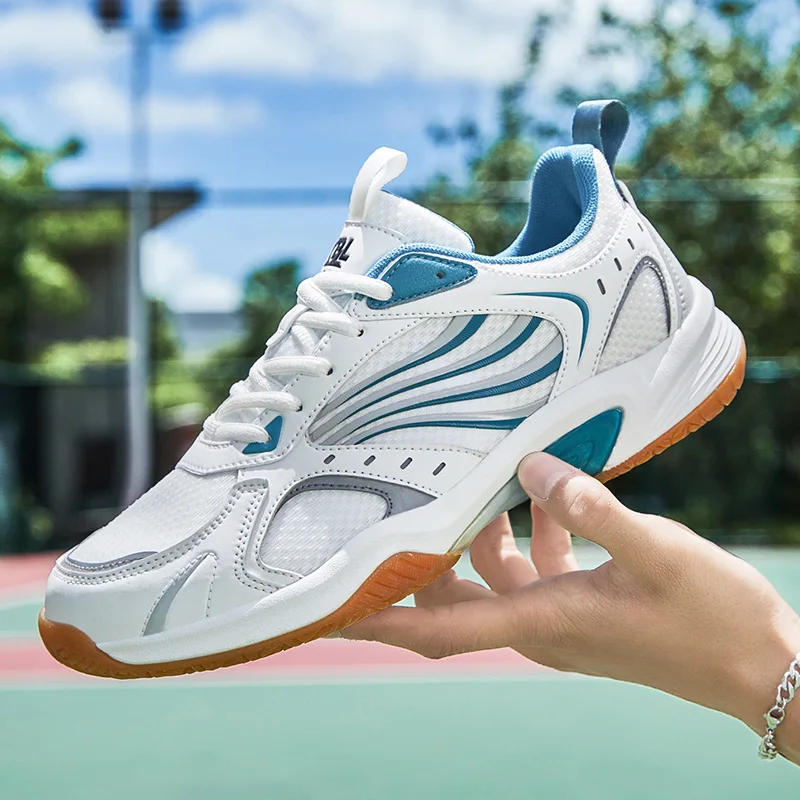 Description Picture 4 of itemProfessional wool shoes shock-absorbing and breathable rib bottom volleyball shoes table tennis shoes for boys and girls36-46