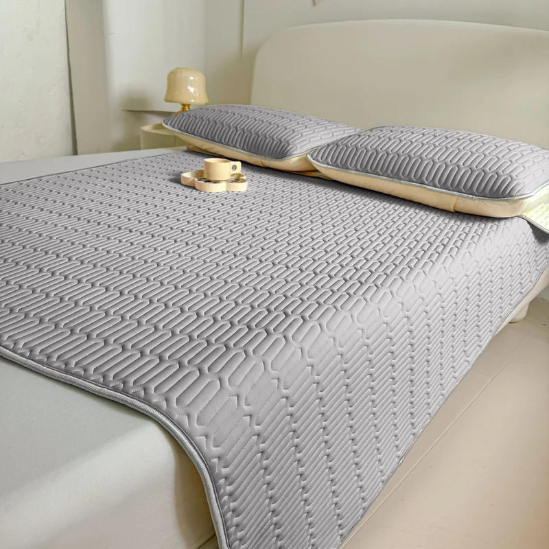 Description Picture 6 of itemLatex Bed Sheets Bed Cover Washable Non-Slip Solid Covers solid color Mattress Topper Summer Bedspread For Bed Summer Dust Mat