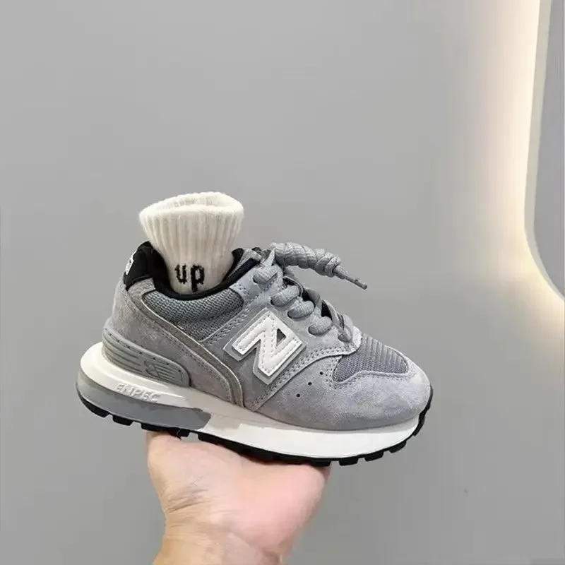 Description Picture 3 of itemChildren's Fashion Soft Sole Casual Sneakers Boys Girls Trend Running Shoes Kids Shoes Children Outdoor Sport Shoes