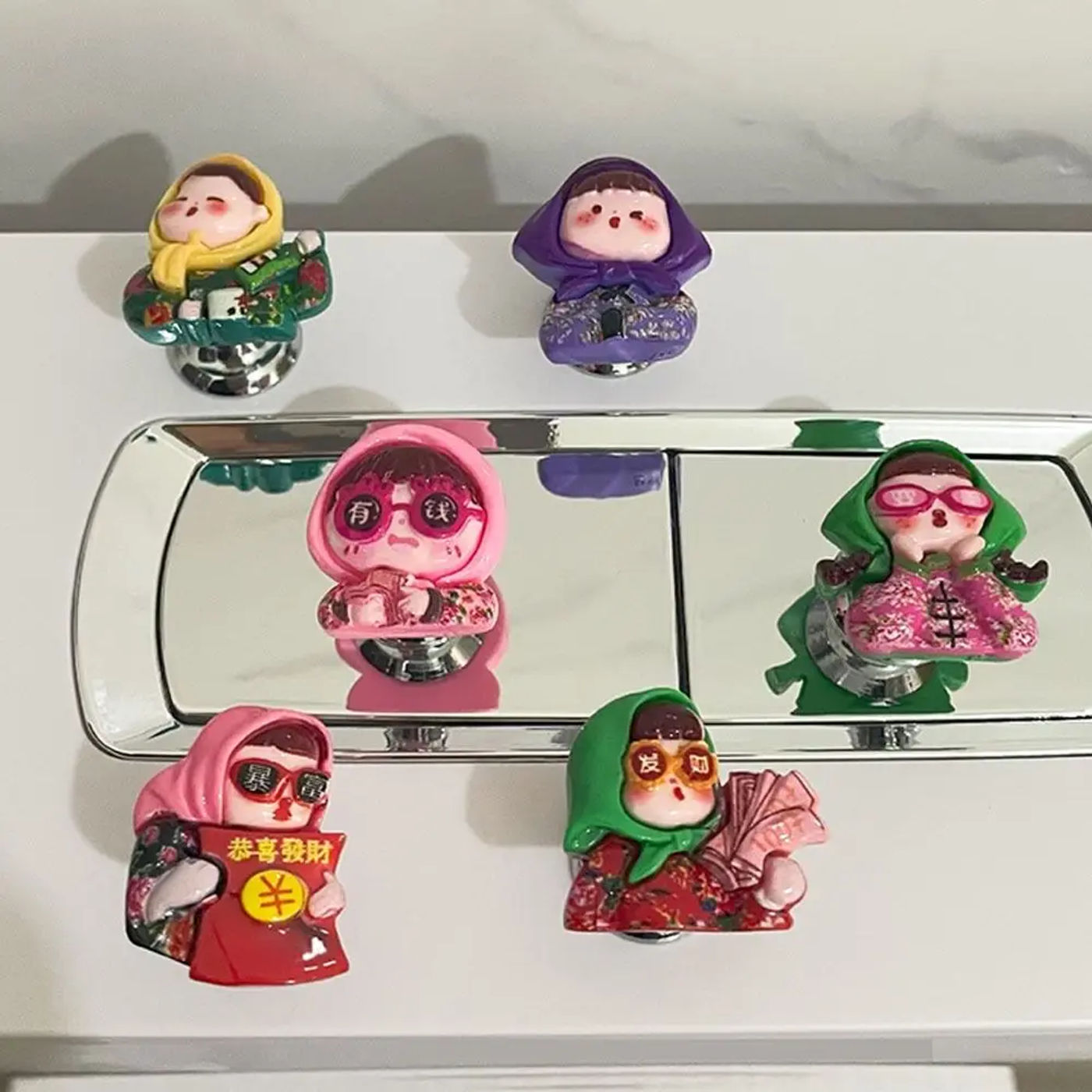 Slide 7ec6e8bba7b44a4c9e8005500e7dab14