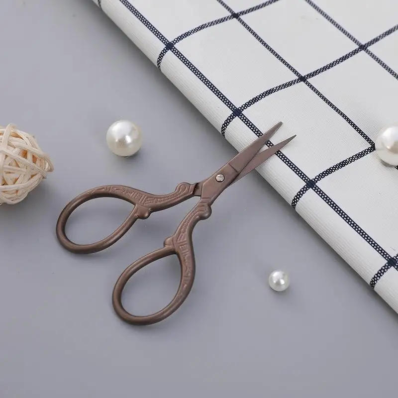 Description Picture 5 of itemStainless Steel Gradient Scissors Sewing Fabric Cutter Embroidery Scissors Tailor Scissor Thread Scissor Tools For Sewing Shears