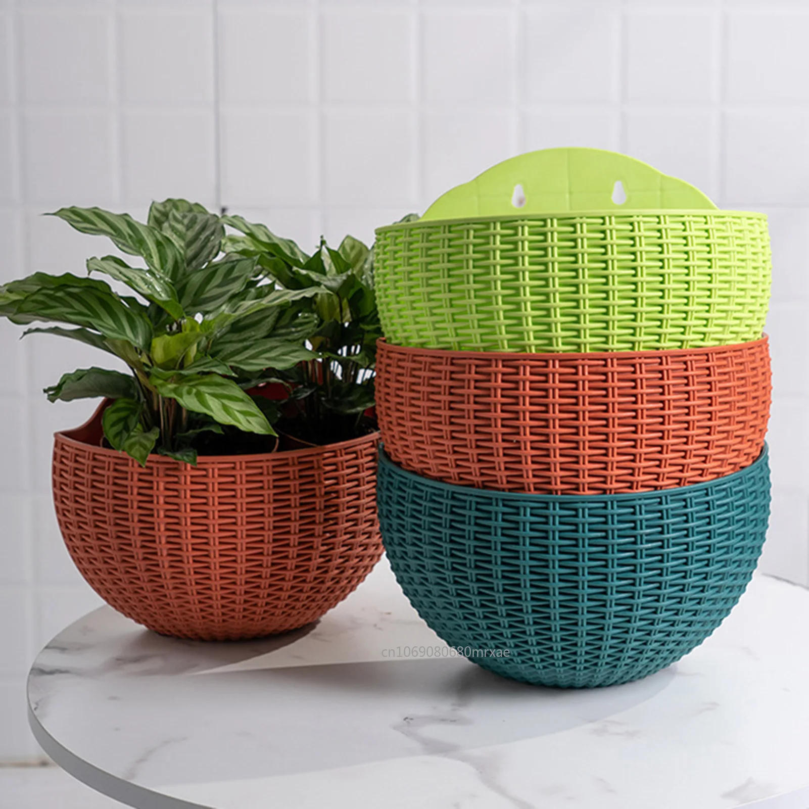 Description Picture 5 of itemFlower Pot Exquisite Wall-mounted Plastic Wall Hanging Basket Flowerpot for Outdoor Garden Balcony Decoration Planter
