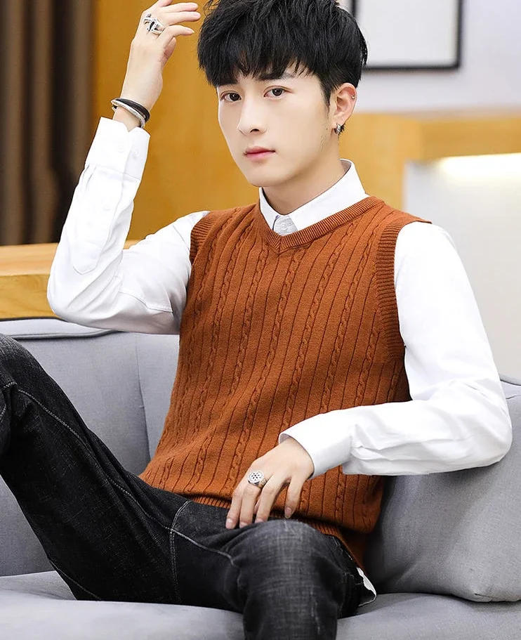 Description Picture 4 of itemMan Clothes Graphic White Knitted Sweaters for Men Waistcoat Solid Color Vest Plain Sleeveless Cheap Pull Oversize Order Jumpers