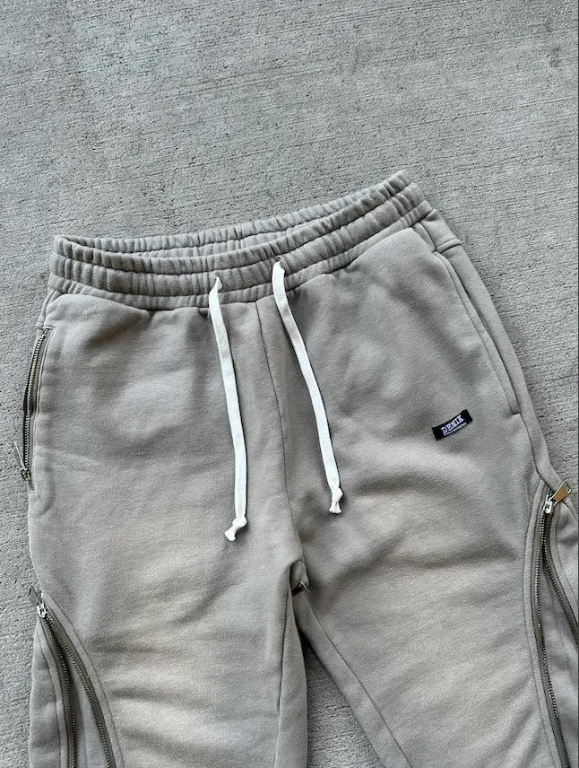 Description Picture 6 of itemHarajuku Y2K men clothing sweatpants vintage Casual Zipper Decoration Pants Hip Hop Gothic Streetwear Cotton Straight Leg Pants