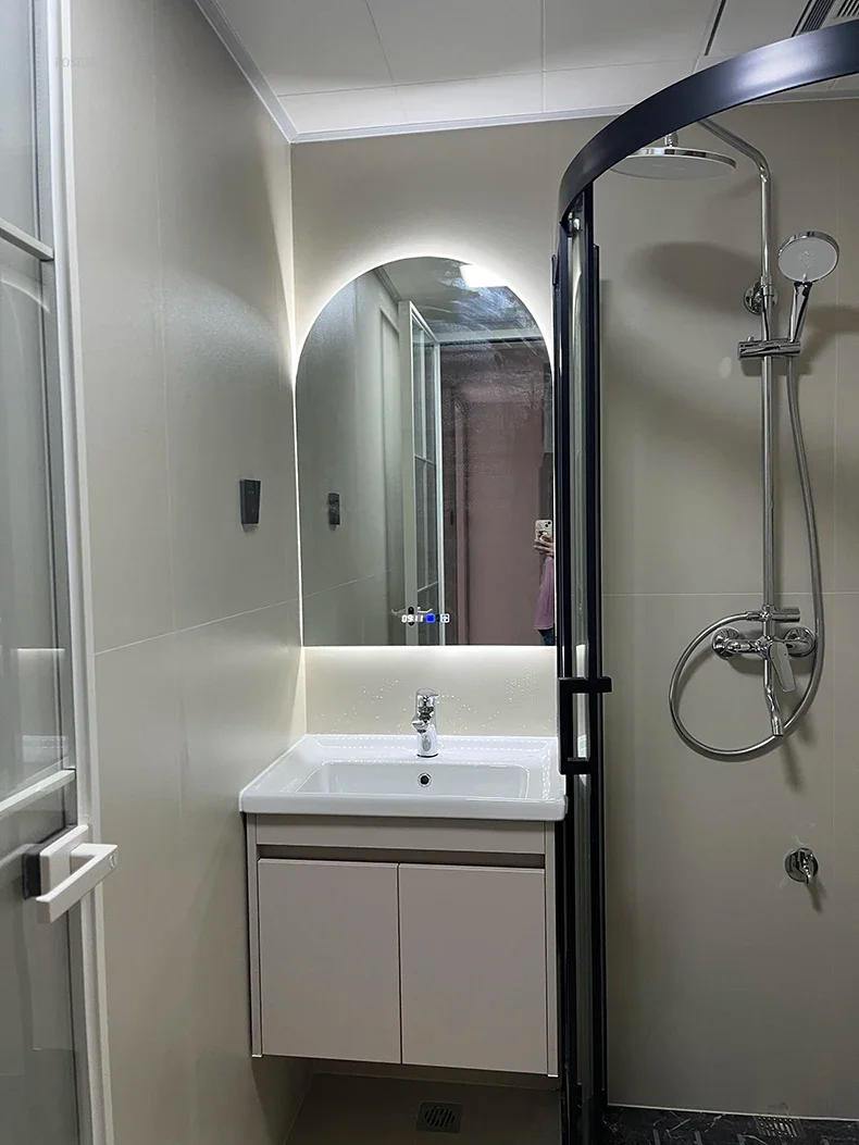 Description Picture 2 of itemFrench Glass Bath Mirrors for Toilet Wall-mounted Dressing Touch Screen Mirrors Light Luxury Arched Design Mirrors for Bedroom