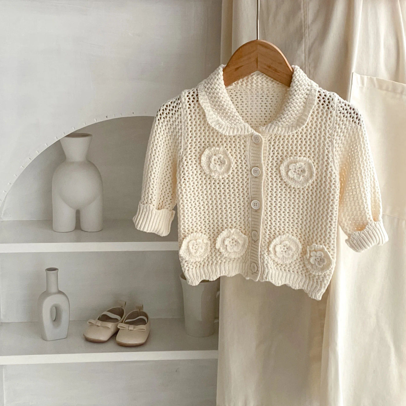 Description Picture 4 of itemAutumn Fashion Baby Sweaters Girl Children Knitted Cardigan Hollow Out Lapel Sweater Solid Infant Knit Coat All-match Kid Jacket