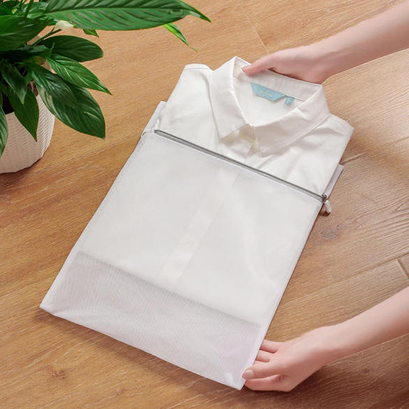 Slide 04b05fde9bc348d8a0312ae2905d885d