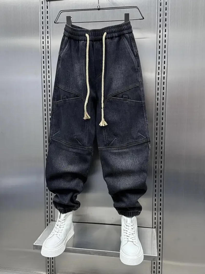 Description Picture 4 of itemthickened hip hop cargo jeans Fashion Black Street Wide Leg Jeans High Quality Pants Brand Men's Clothing