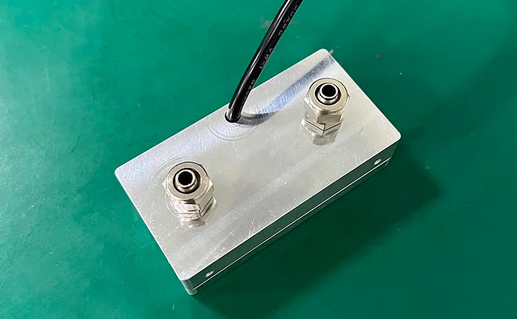 Description Picture 3 of itemWater cooled high-power UV LED white color nozzle curing lamp UV Led curing Lamp for Epson 6090 6045 ,A3 A4, TX800 XP600