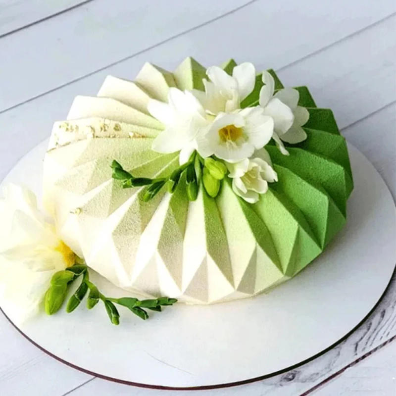 Description Picture 4 of itemSilicone Cake Mold Lace Round Cake Pan Chocolate Biscuit Mold Reusable Handmade Candy Jelly Pudding Mold Kitchen Baking Tools