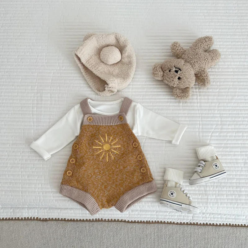 Description Picture 2 of itemYoung Children European and American Style Going Out Onesies Romper Climbing Clothes