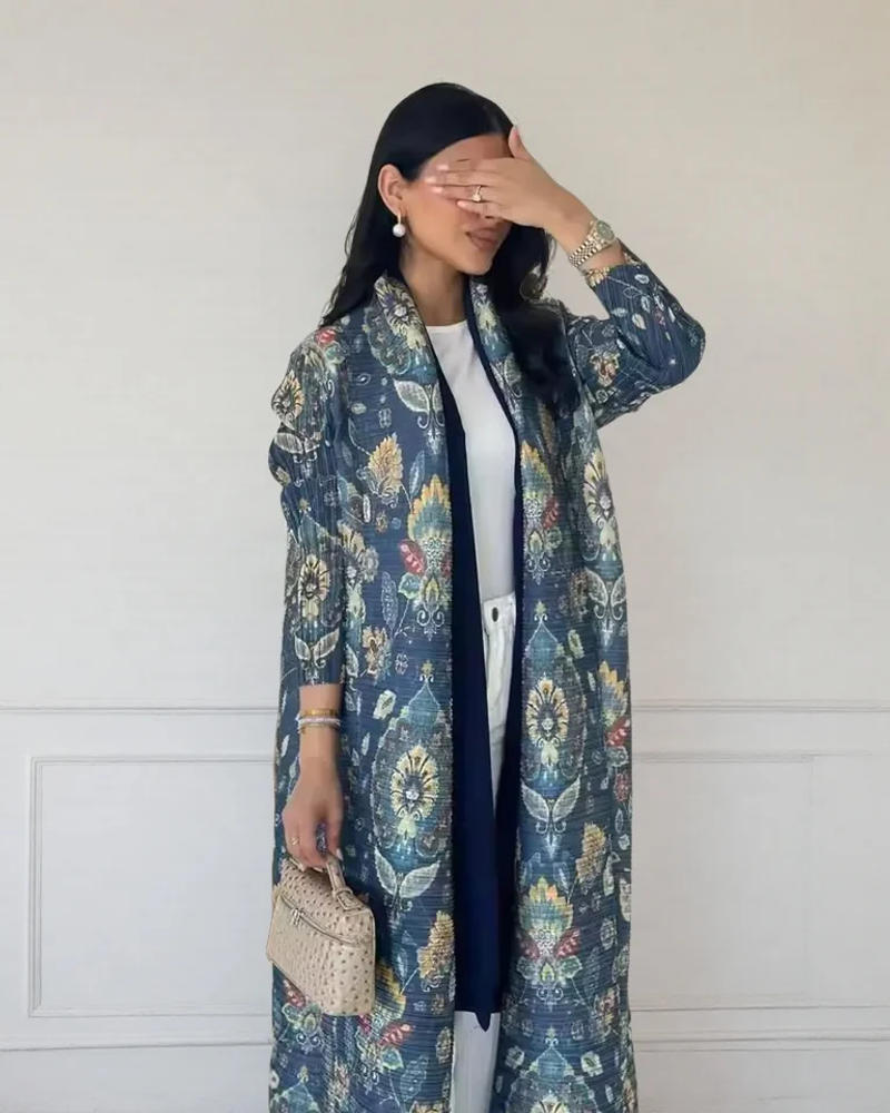 Description Picture 4 of itemFold Women's Robe 2025 Spring New Pleated Fashion Classic Print Trench Coat Cardigan Lace-up Design Loose Plus Size Abaya