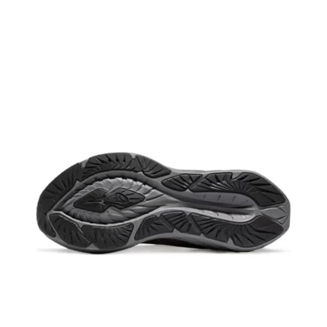 Description Picture 6 of itemAsics Novablast 4 Running Shoes Breathable Low-cut Sneakers Men and Women