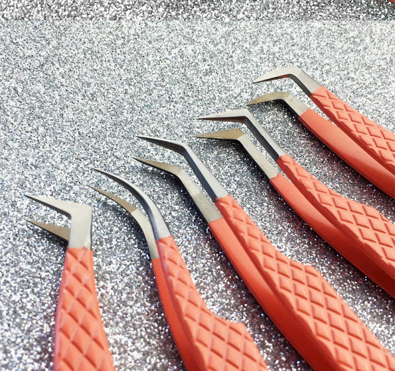 Description Picture 3 of itemEyelash Extension Tweezers High Quality Anti-Static Stainless Steel Tweezers Set Stainless Steel superhard Tweezers