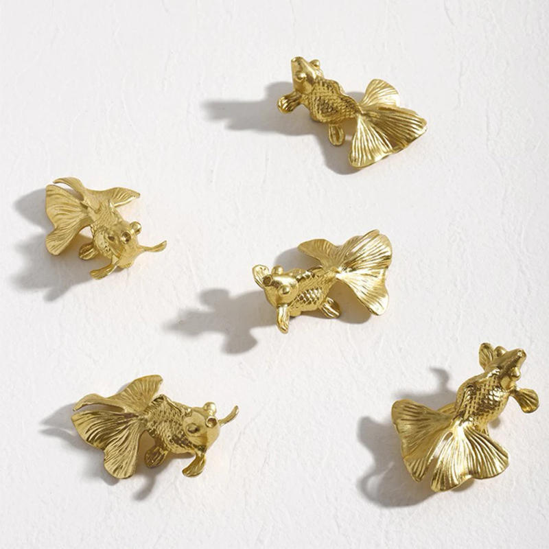 Description Picture 6 of itemGoldfish Cabinet Handles Brass Drawer Knobs Unique Animal Cupboard Door Handles Furniture Hardware Home Decoration Pulls