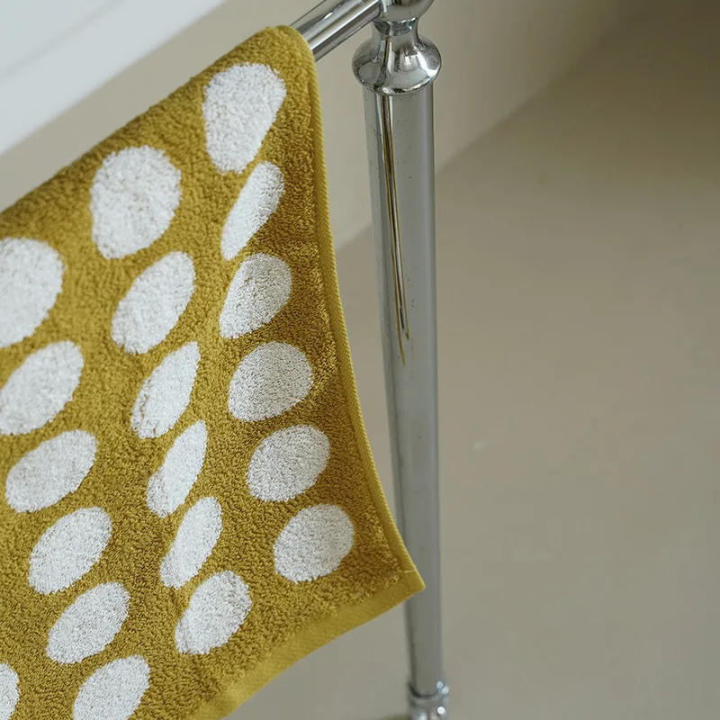 Description Picture 4 of itemRetro Cotton Towel Dots Stars Striped Heart Pattern Soft Face Towel Super Absorbent Thick Hand Towels for Bathroom Kids Adults