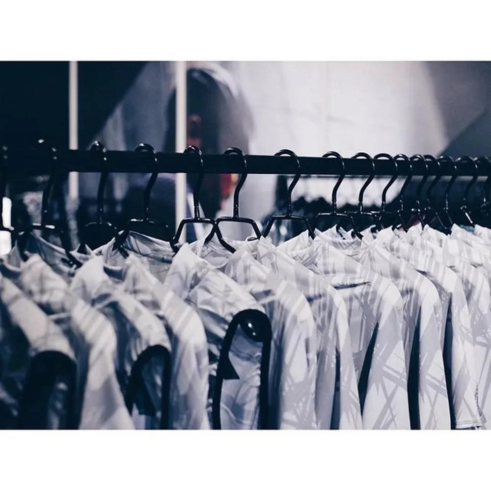 Description Picture 5 of itemWindproof Cycling Jackets Unisex Bicycle Coats Cycling Clothing Bike Maillot Sports Sleeveless Vest Light Vest Cycling Jersey