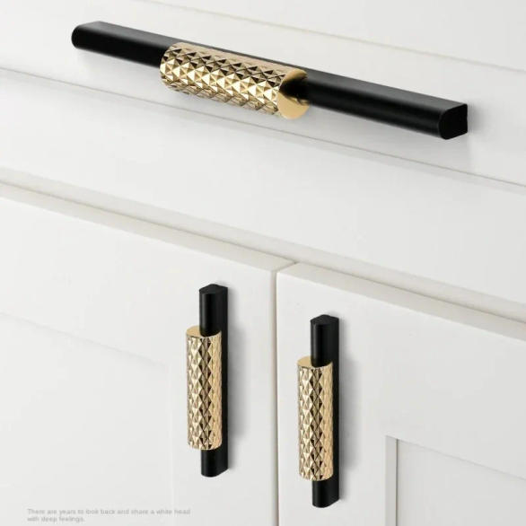 Slide 31d75cf95bfe4f0b825c5abedf74414e