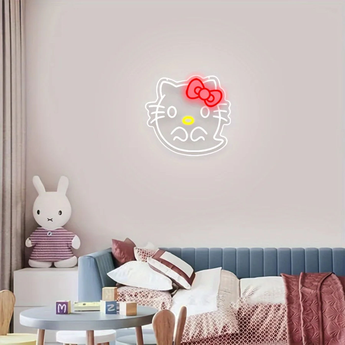 Slide ff16efea82454f2898a37fa6db2469c3