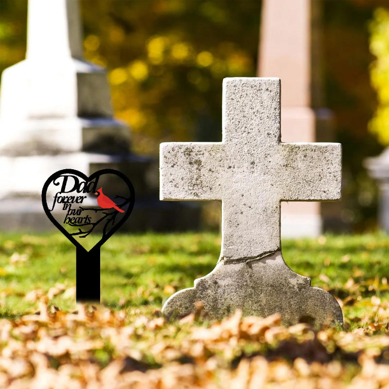 Description Picture 2 of item1PC Memorial Stakes Grave Metal Cemetery Memorial Plaque for Outdoors Metal Sympathy Garden Stake Waterproof