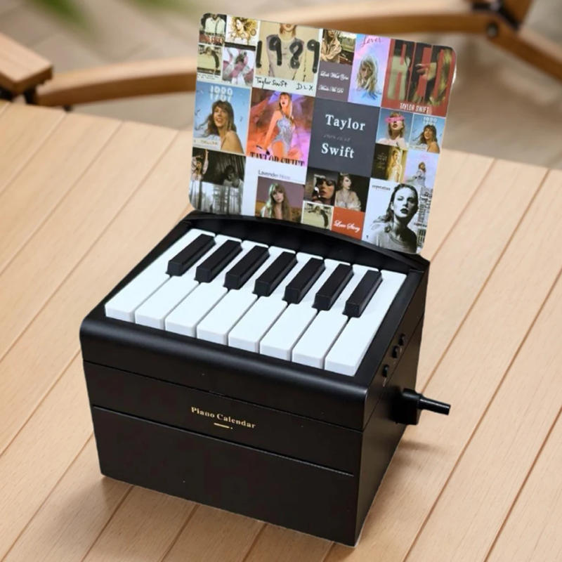 Description Picture 5 of itemTaylor Piano Calendar 2025 Piano Desk Room Decoration Playable Mini Piano Figurine with 27 Music Calendar Cards Gifts for Fans