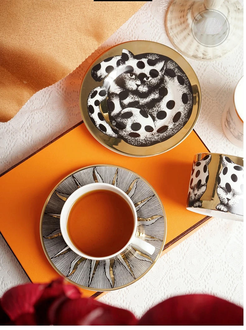 Description Picture 2 of itemNew Gold Plated Coffee Mug Creative Cat Ceramics Tea Cup High Quality Vintage Ceramics Cups & Saucers