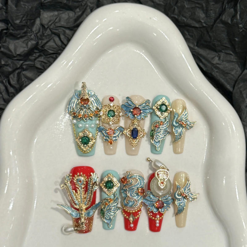 Description Picture 4 of item10pcs Chinese Retro Handmade False Nails Luxury Dragon Phoenix Colorful Diamond Gold Chain Decor Press On Nails Charms Manicure