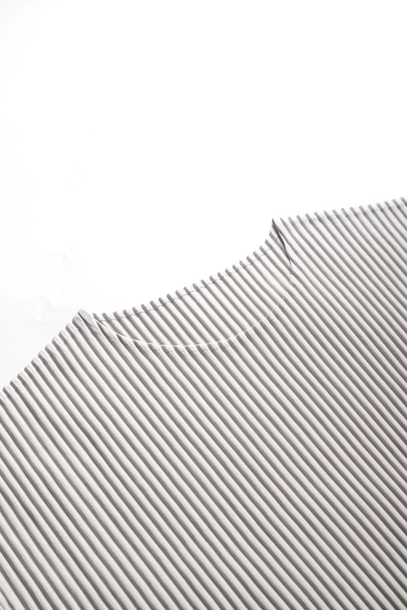 Description Picture 6 of itemMiyake Pleated Texture Men's Round Neck Top Loose Long Sleeve Sweater Men's Autumn Casual Comfortable Versatile Shirt