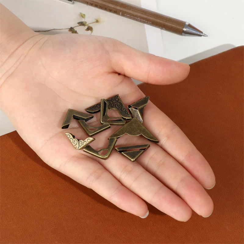 Description Picture 5 of item4Pcs Crafts Menus Decoration Book Photo Albums Metal Corners Scrapbook Accessories Book Corner Protector