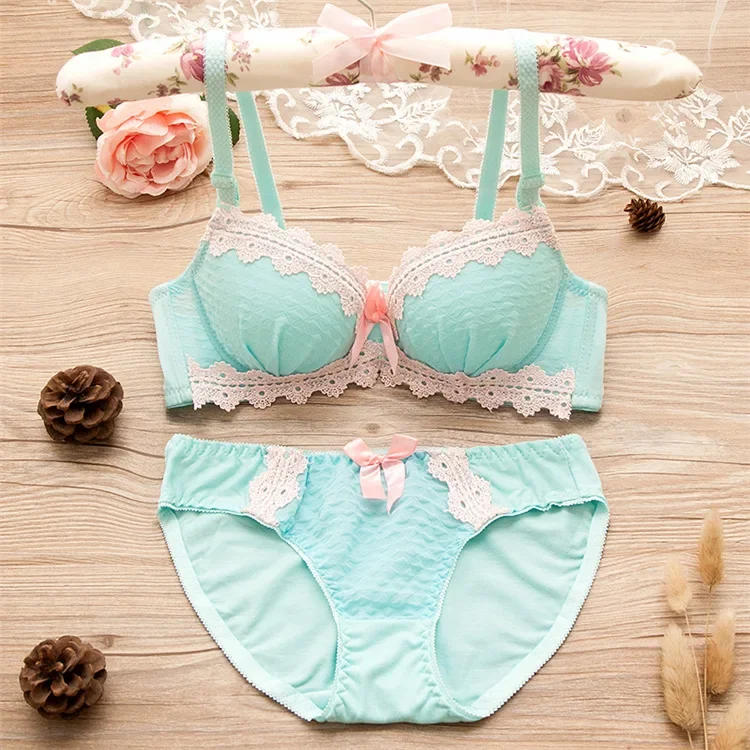 Description Picture 4 of itemVintage Girls Bra Set Sexy Thin Bras Pantys Women Seamless Brassiere Low Wasit Fitness Underwear Set Adjustable Plaid Lingeries