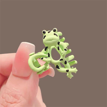 Grip Fancy Cute And Stylish Fashion Accessories Easy To Use Eye-catching Cute Barrette With Frog Design Hairpin Is Attractive