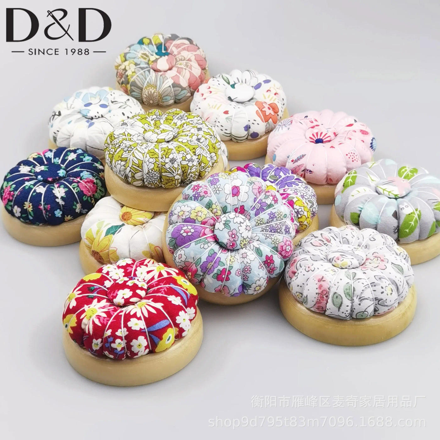 Description Picture 2 of item1Pc Pumpkin Magnetic Needle Pin Cushion Holder Wooden Pincushions pin Pumpkin Pincushions Needle Cushion DIY Crafts